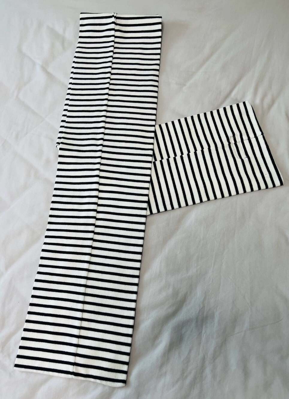 Le Québec Maritime Coastal Chic Black & White Striped Scarf | French Nautical - Picture 4 of 6